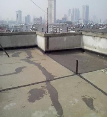 遵义市漏水维修 楼顶漏水是什么原因，楼顶漏水维修方法是什么?